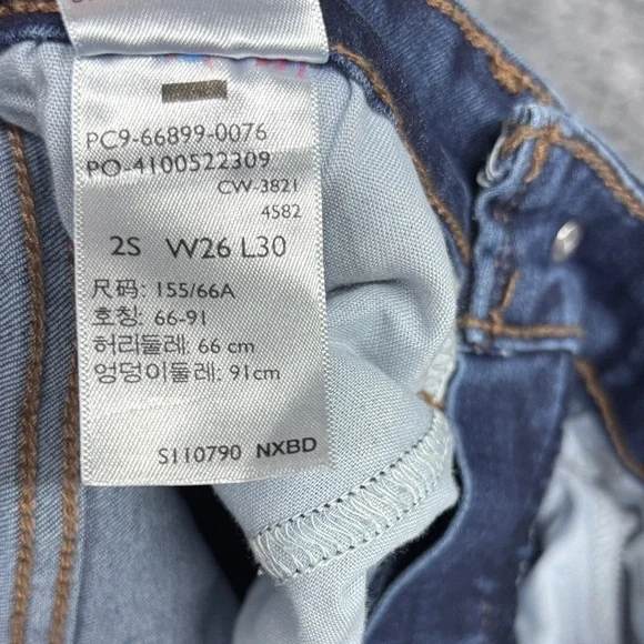 Denizen from Levi’s Women’s Blue Flared Jeans - Picture 3 of 7